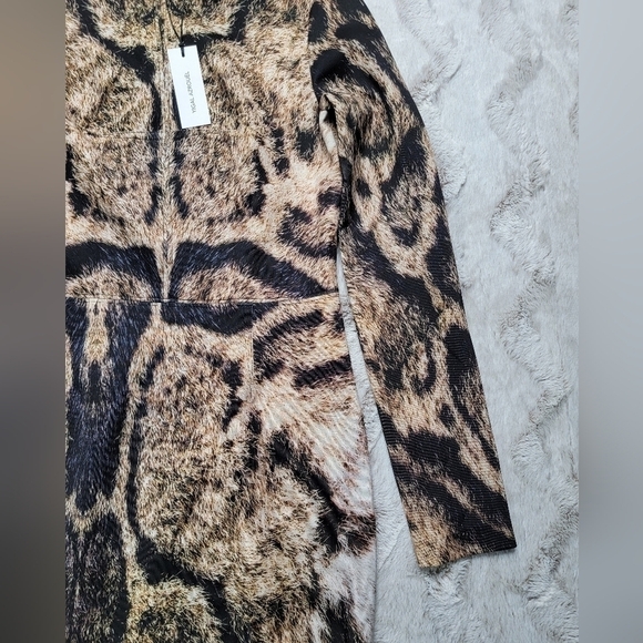 Yigal Azrouël Clouded Leopard Printed Scuba Sheath Fitted Dress NWT Size 6 - Picture 7 of 13